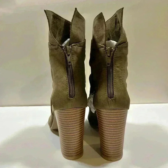 NIB!Qupid-Suede Khaki/Army Green Suede Back Zipper Peak a Boo Toe & Sides SZ 9 - Picture 5 of 11